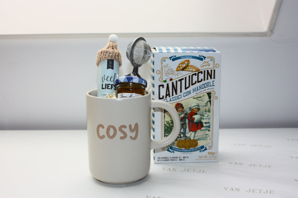 Cozy Tea Time – Christmas Edition